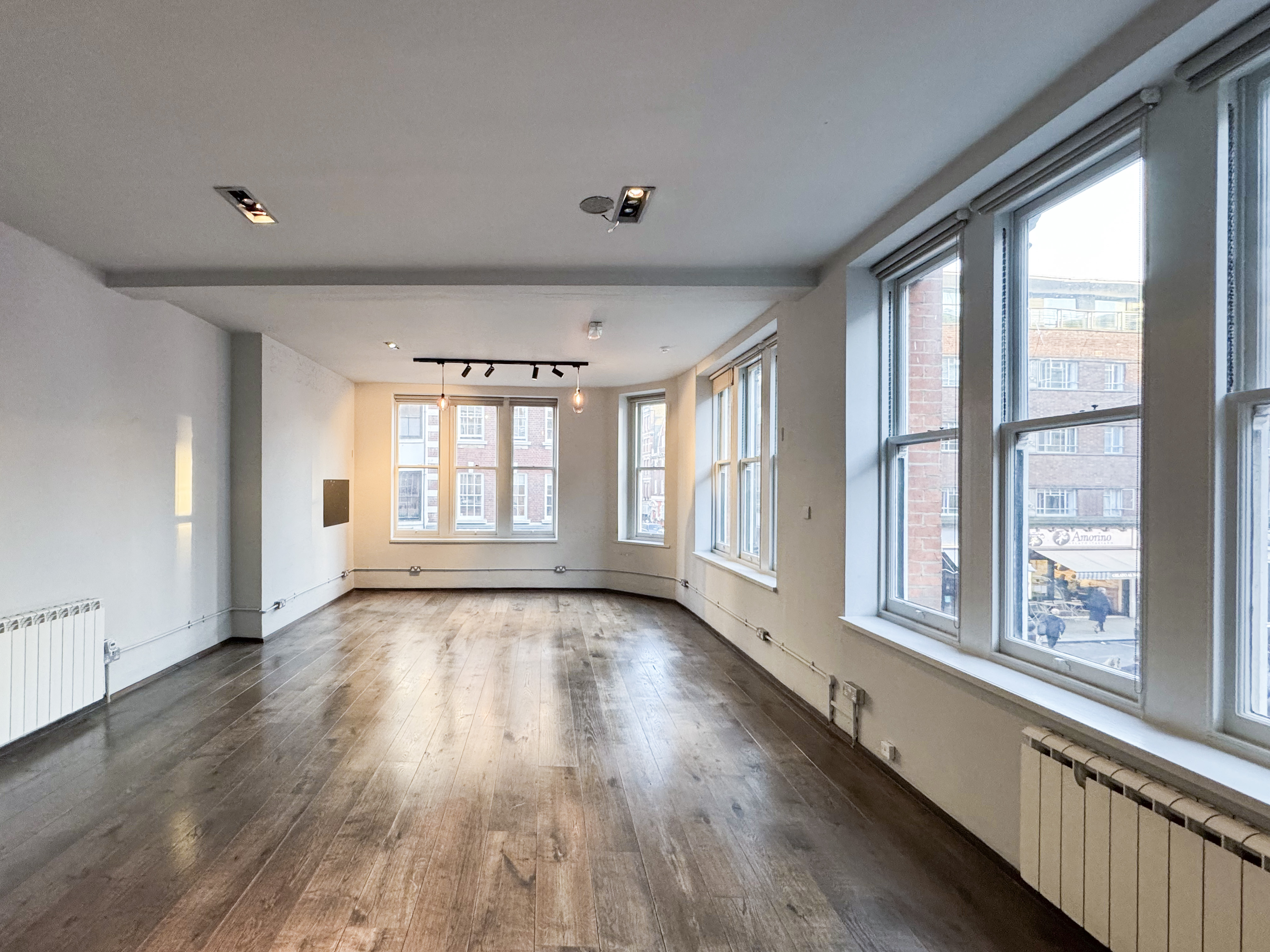 46 Dean Street photo 11