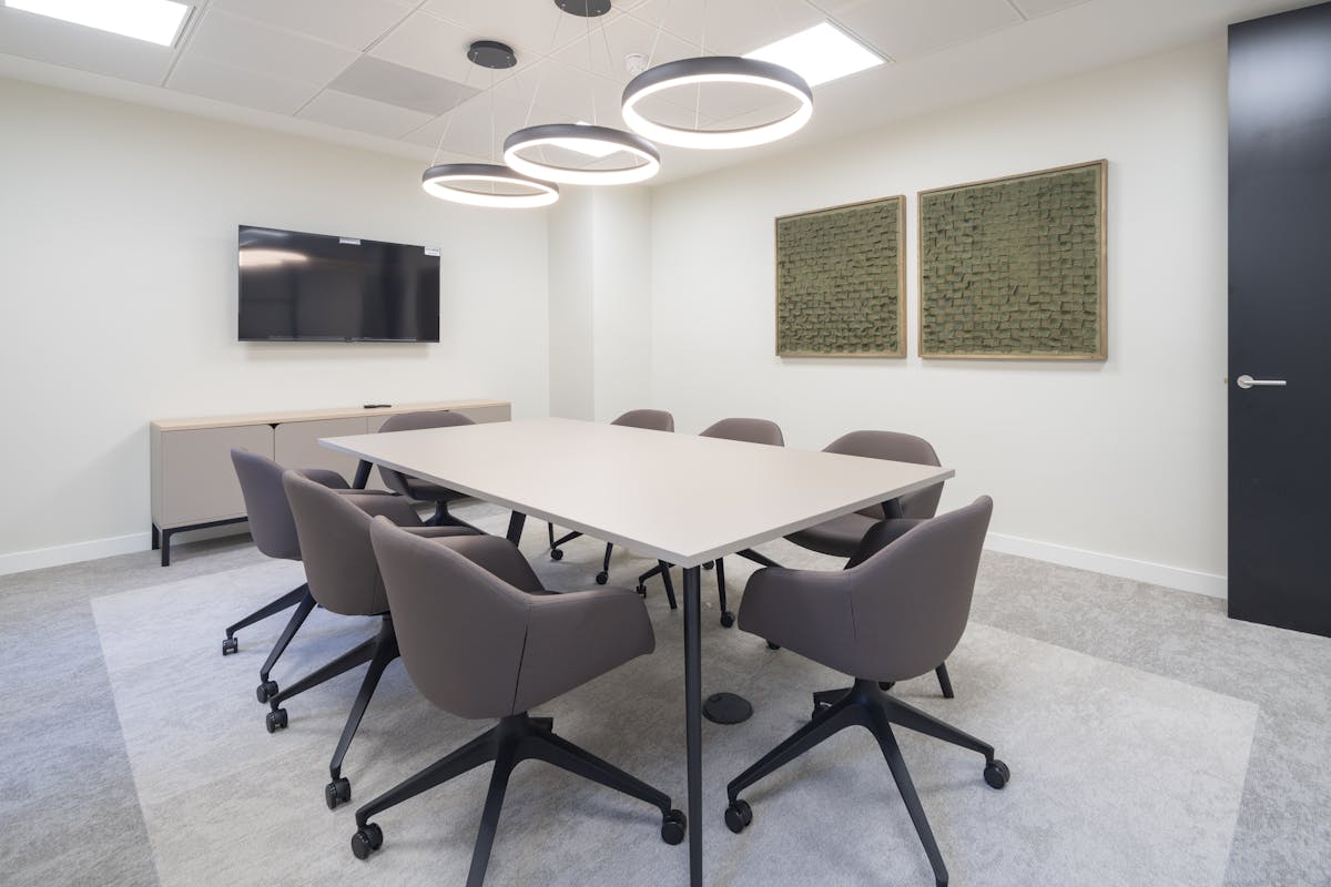 42 Trinity Square photo 1