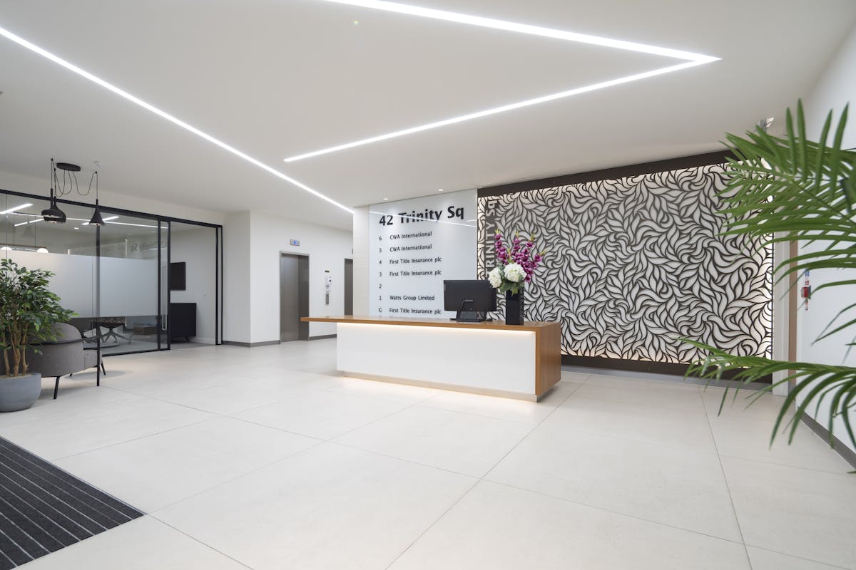 42 Trinity Square photo 5