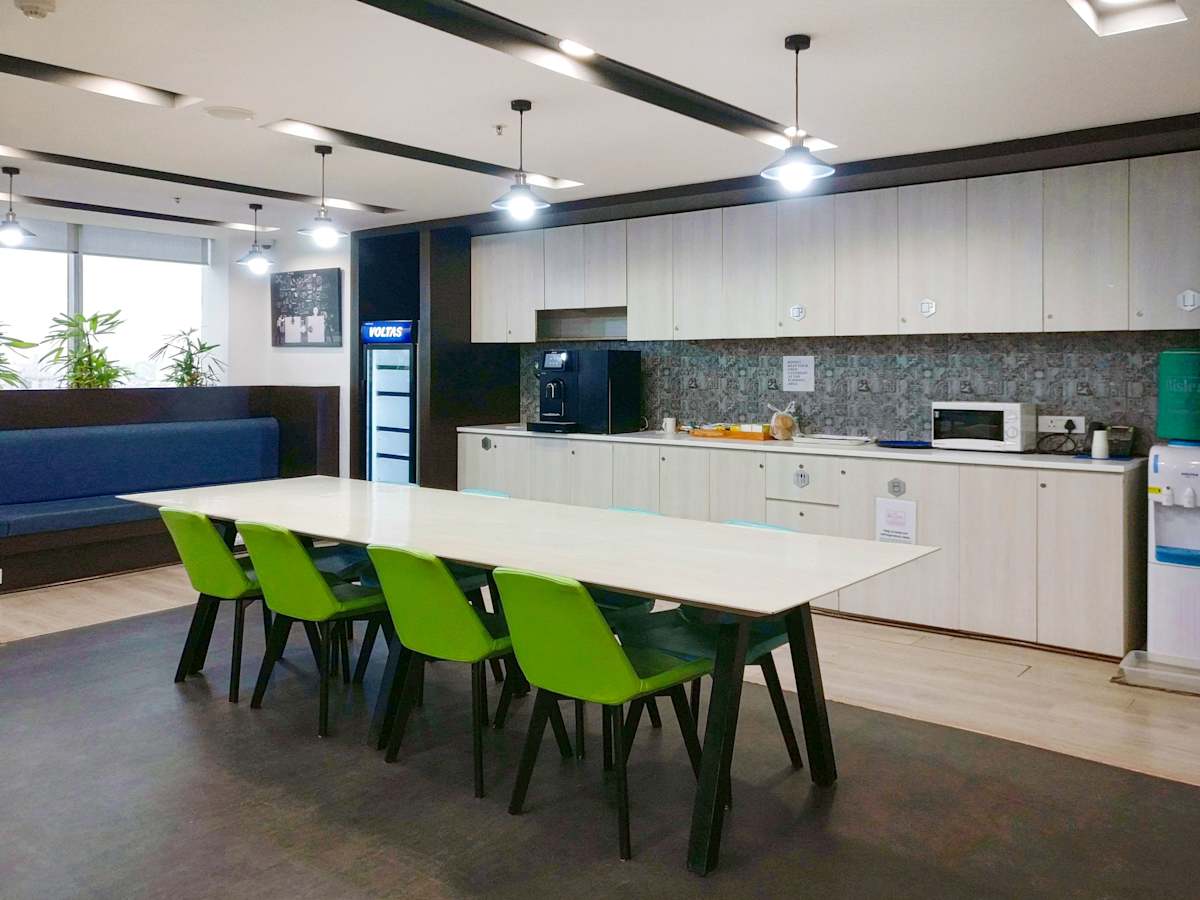 Unitech Cyber Park Tower B photo 6