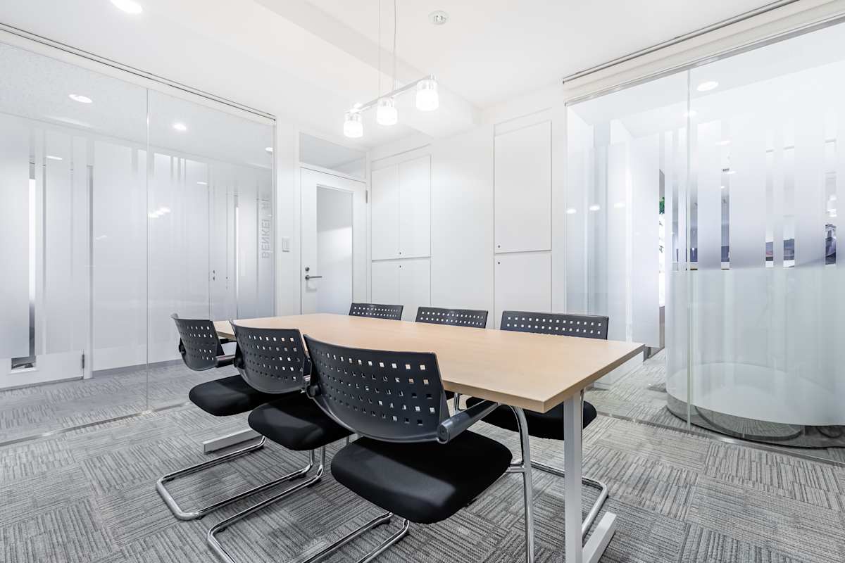 Regus Yokohama Onoe-cho photo 3