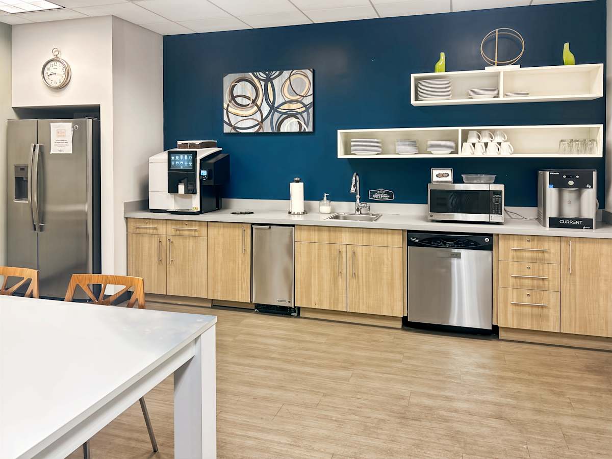 Regus - Chagrin Highlands photo 6