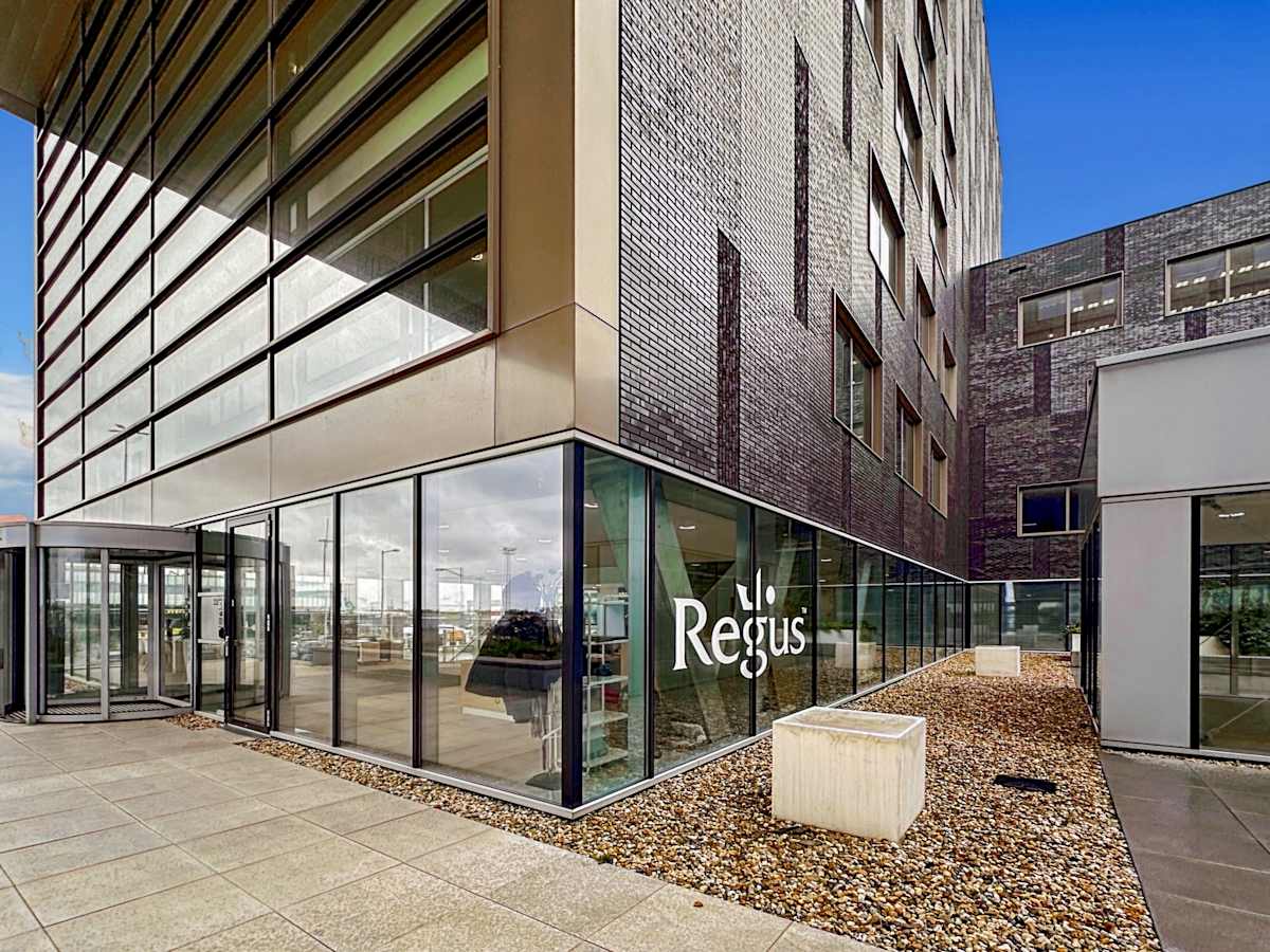 Regus - Rotterdam Airport photo 2