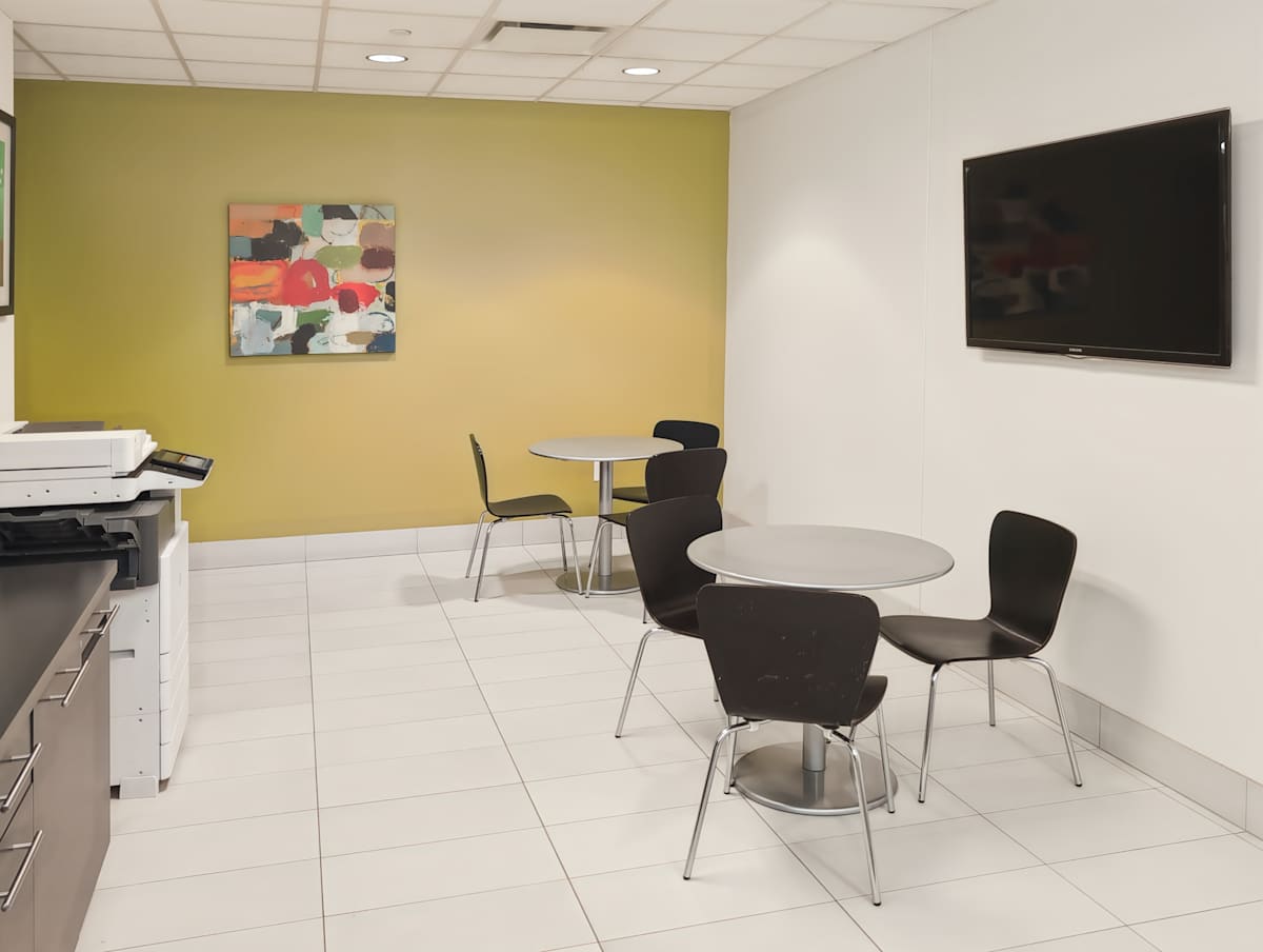 Regus - Bee Cave - Hill Country Galleria photo 11
