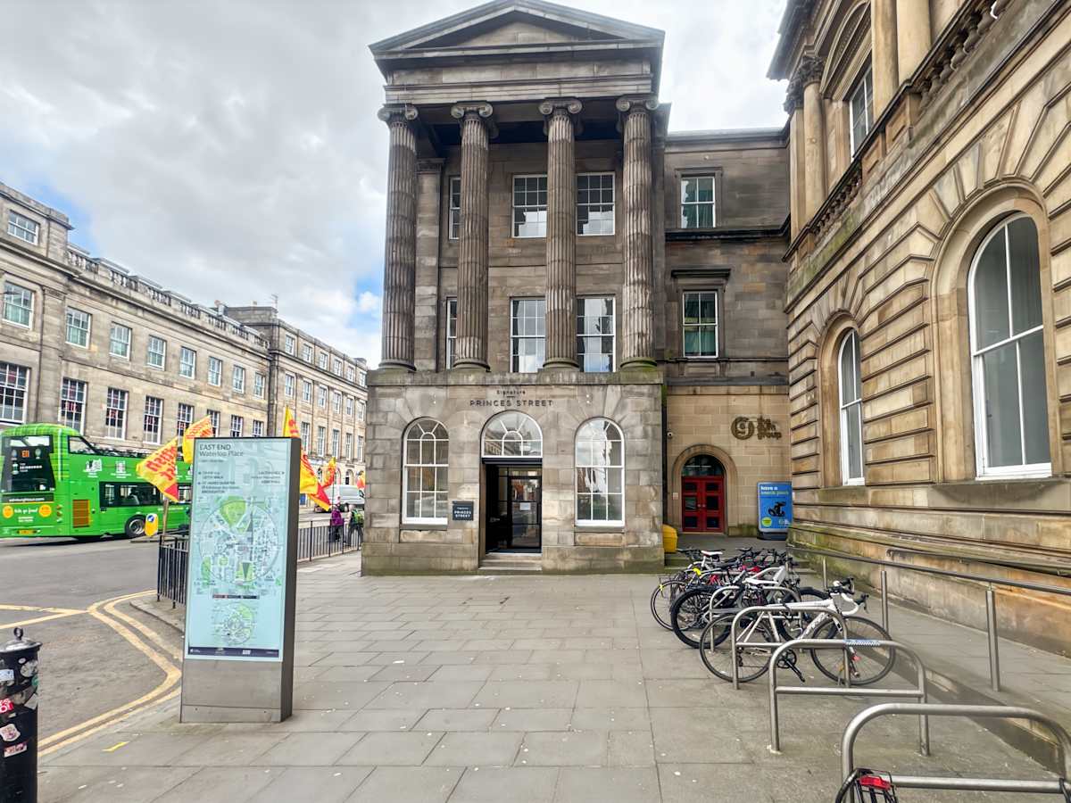 6 Waterloo Place photo 11