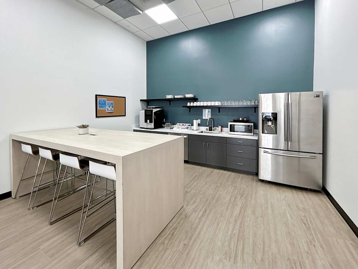 Regus - Danville - 15 Railroad Avenue photo 6