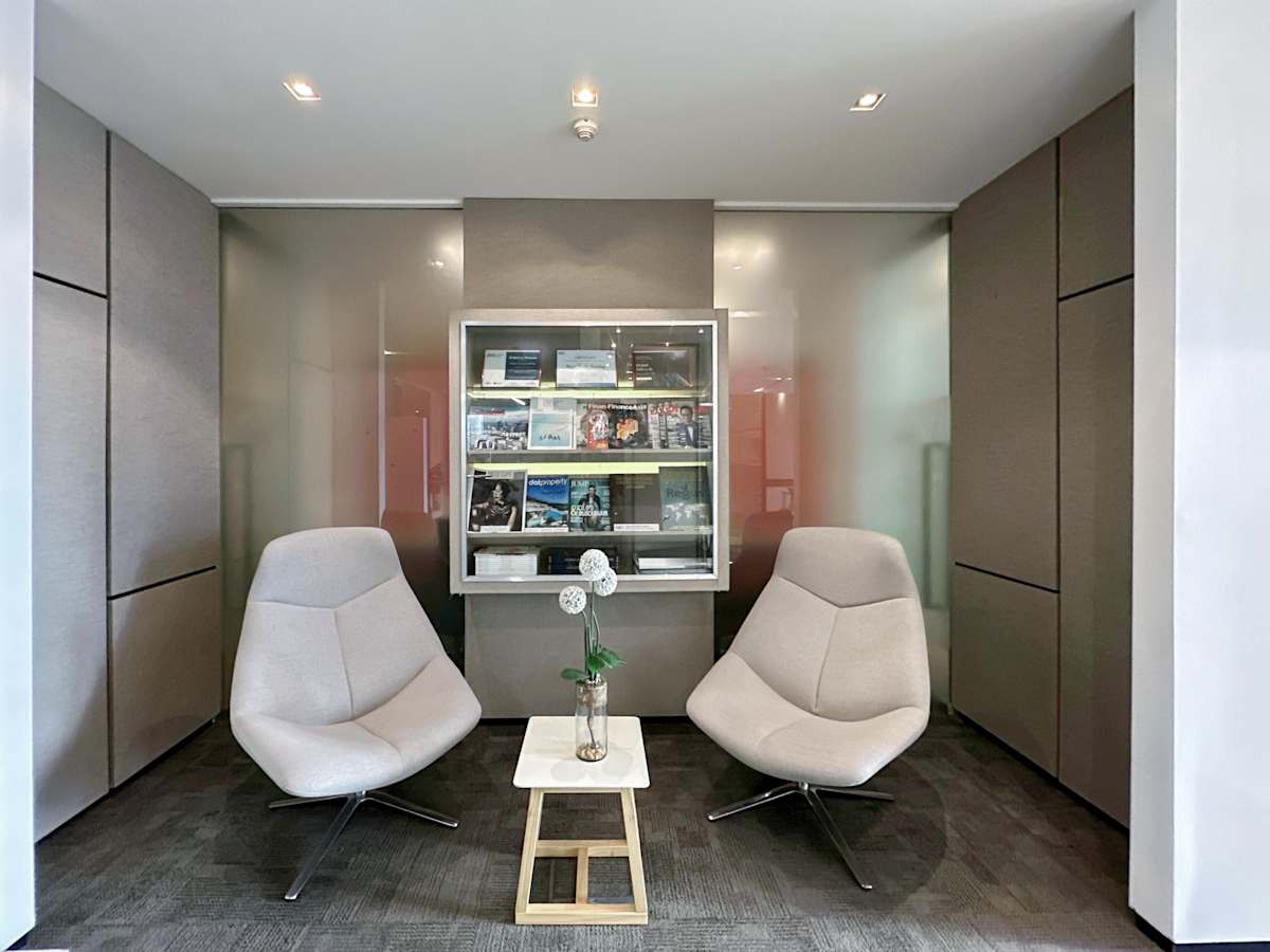 Zuellig Building photo 11