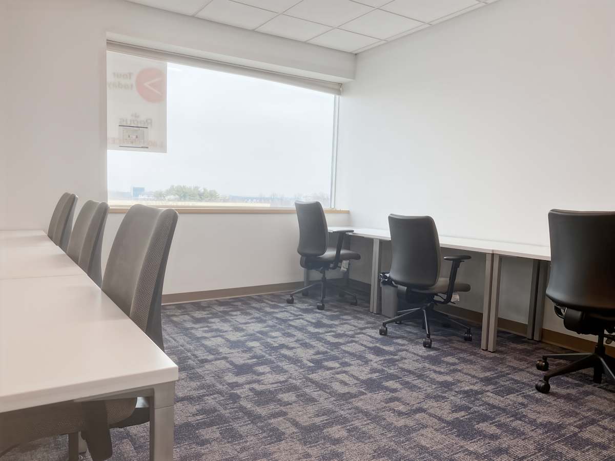 708 Heartland Trl photo 7