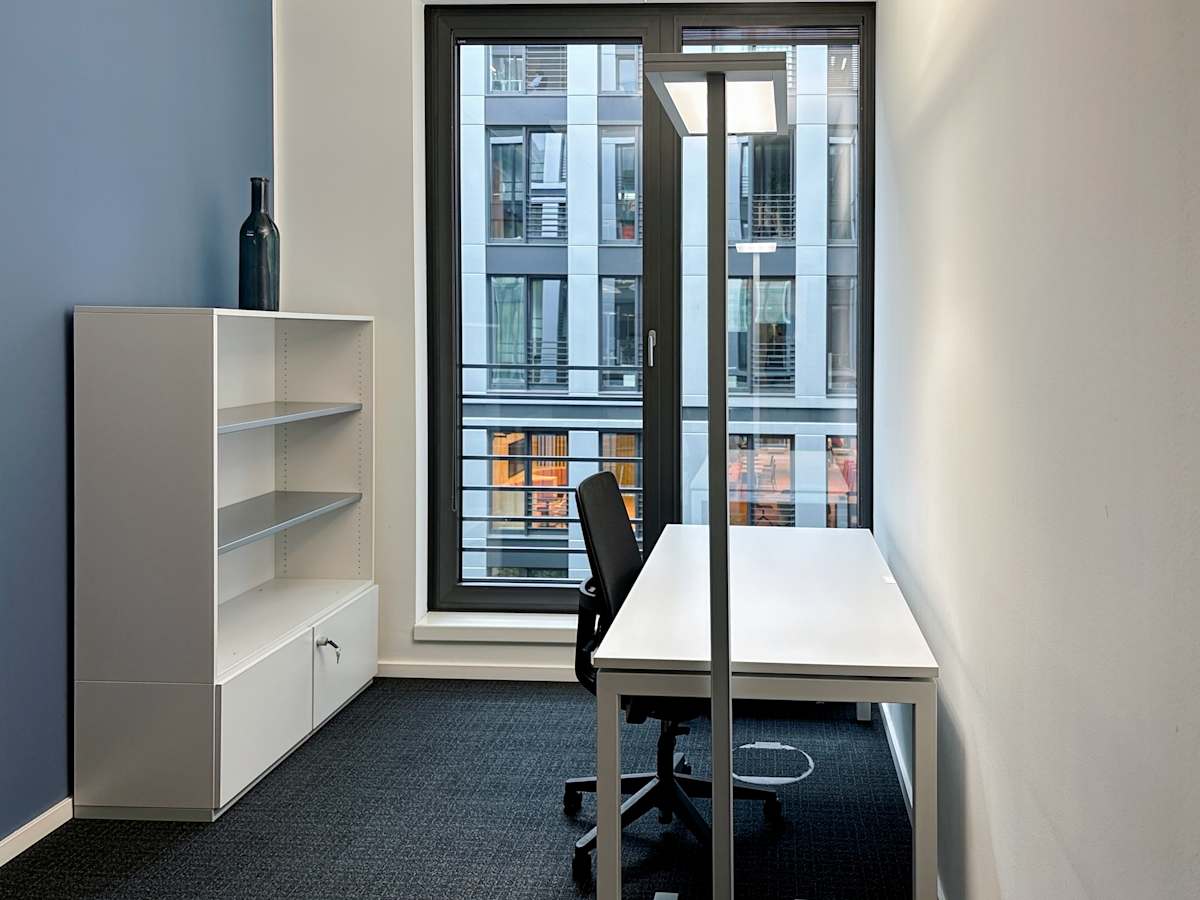 Regus Hamburg City Nord photo 7