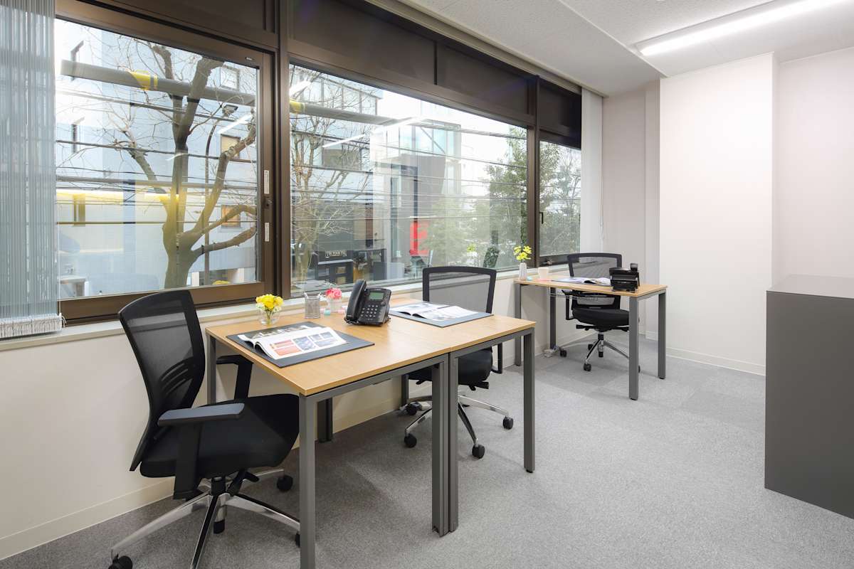 Regus Forest Hills East Wing photo 3