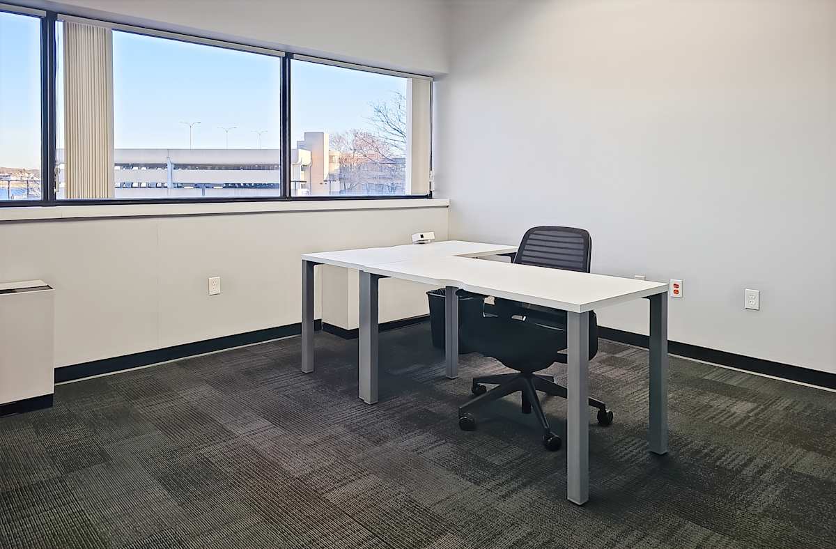 Regus - New London - 125 Eugene O'Neill Drive photo 12