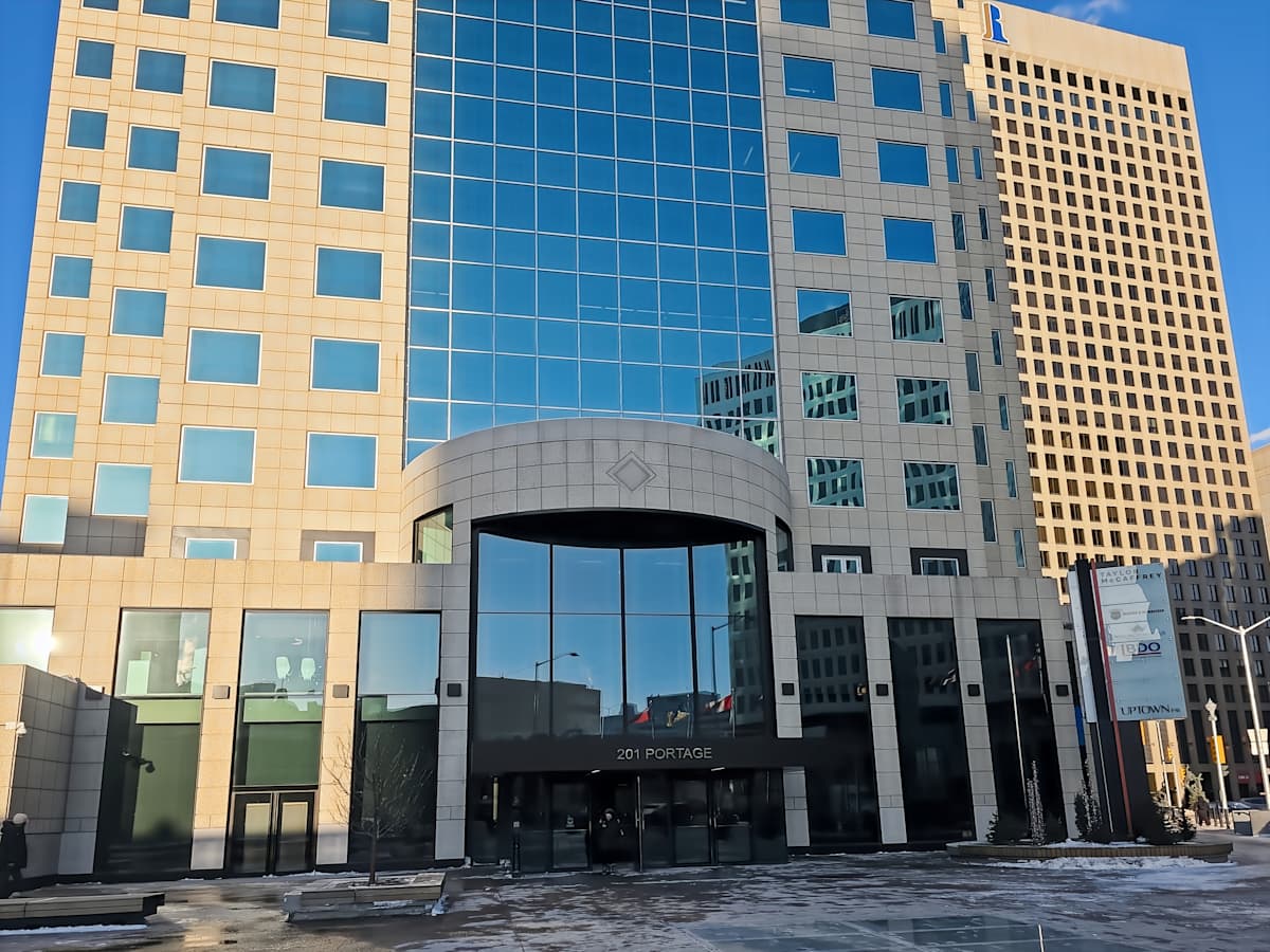 201 Portage Avenue photo 1