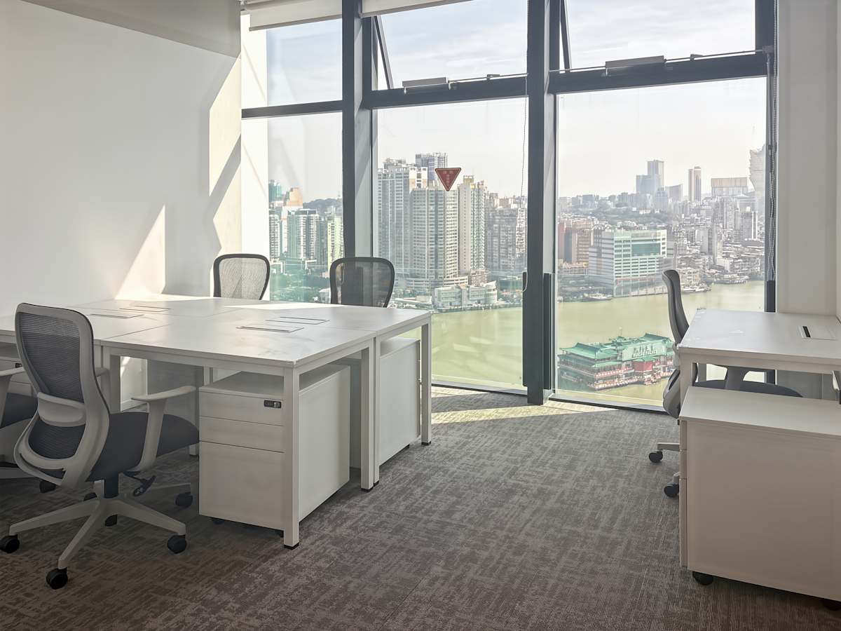 Skyline Center photo 8
