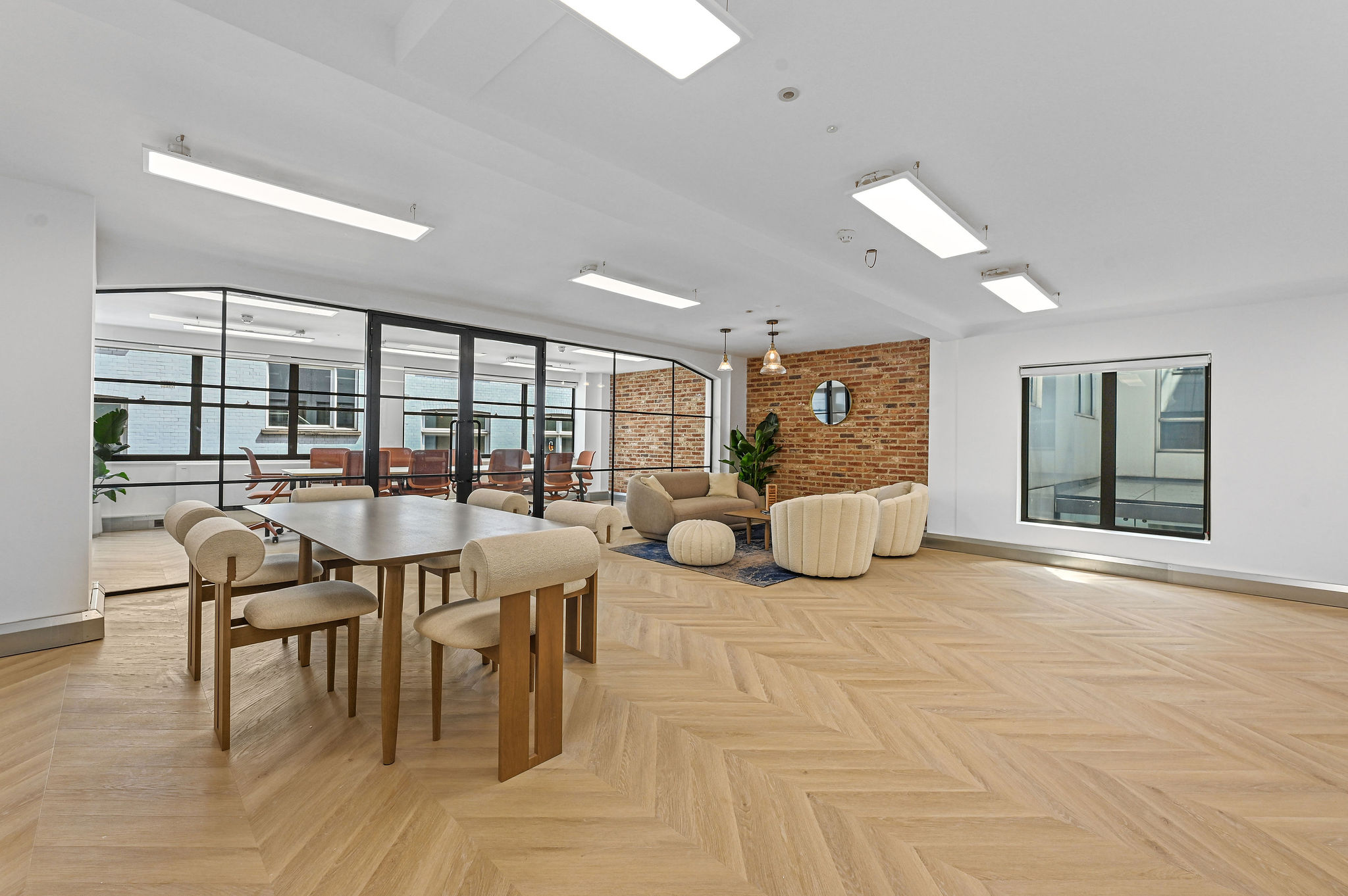4 Golden Square photo 4