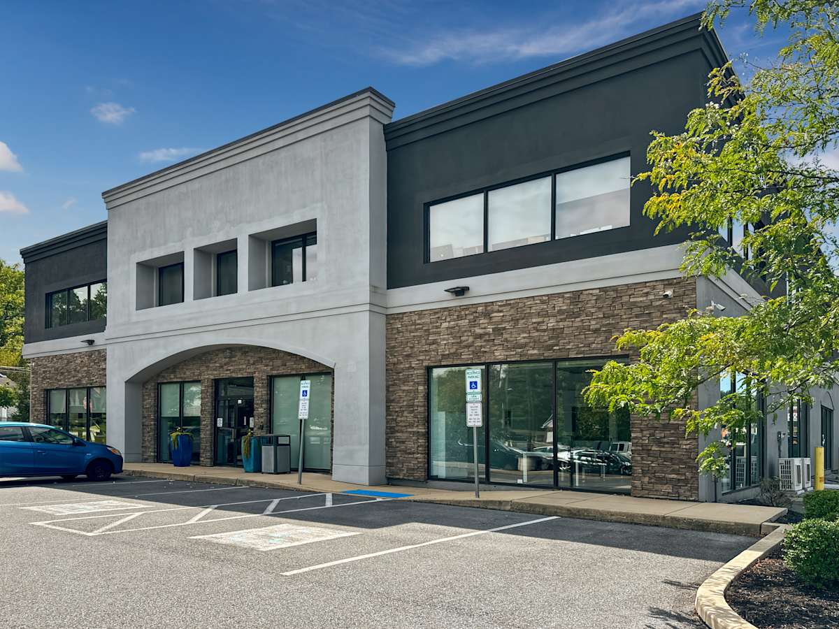 2395 Lancaster Pike