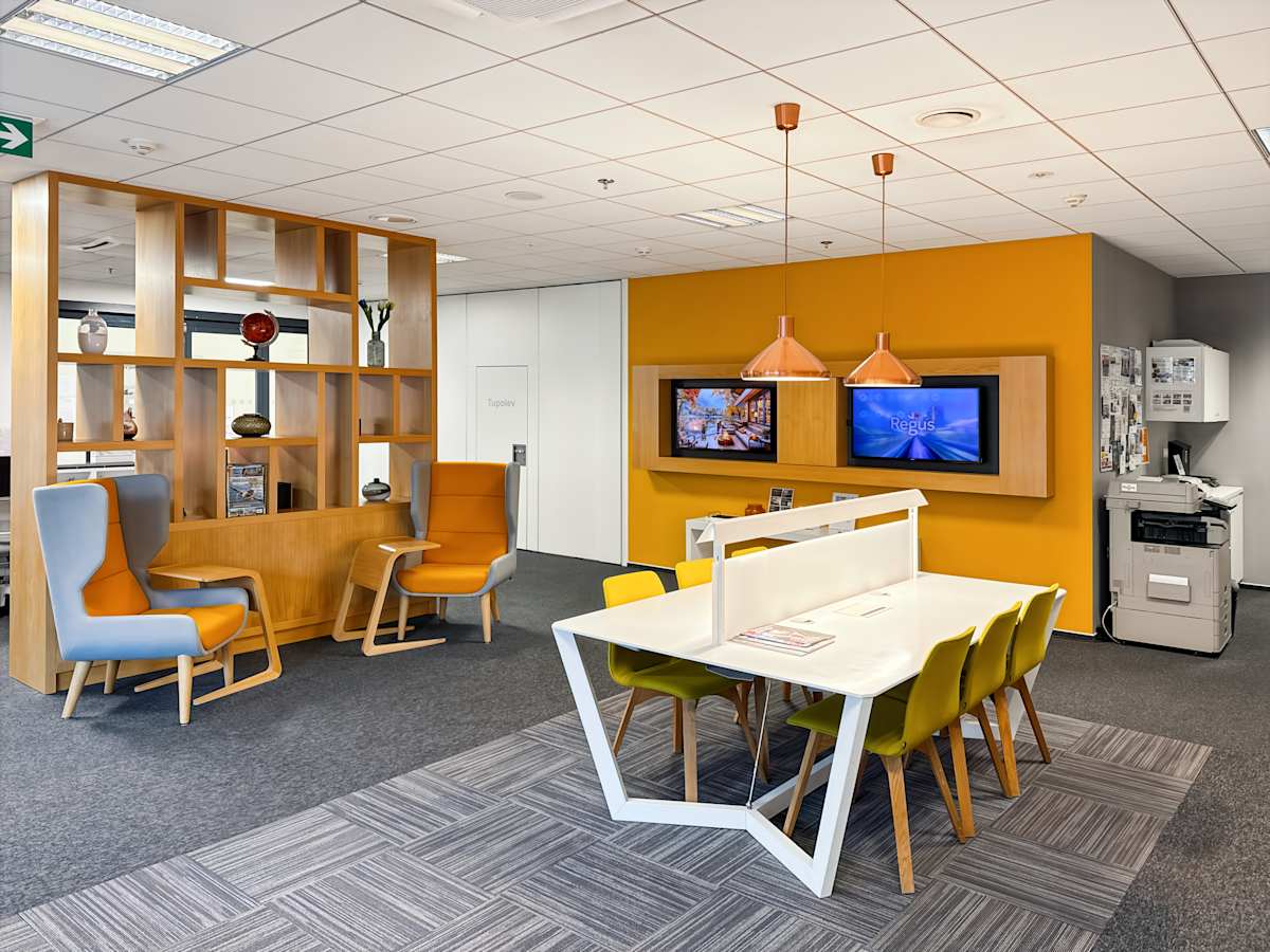 Regus - Prague Airport photo 5