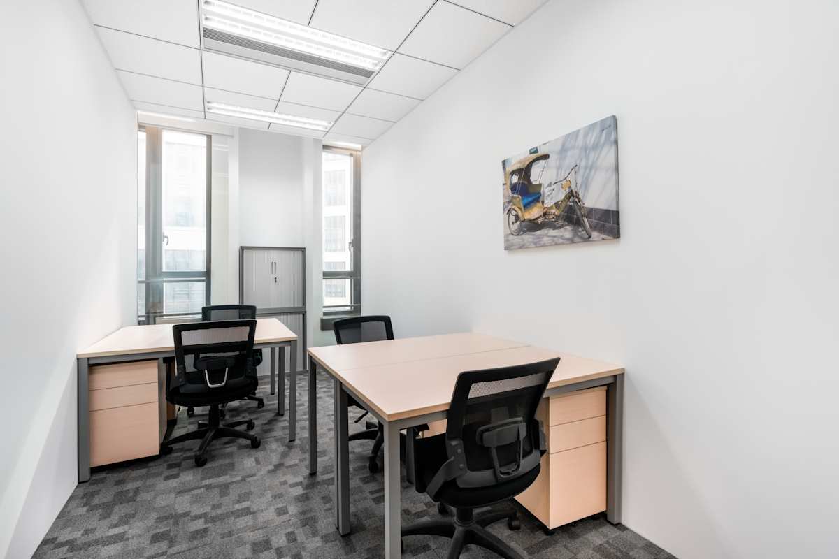 Regus - Chamtime Plaza photo 7