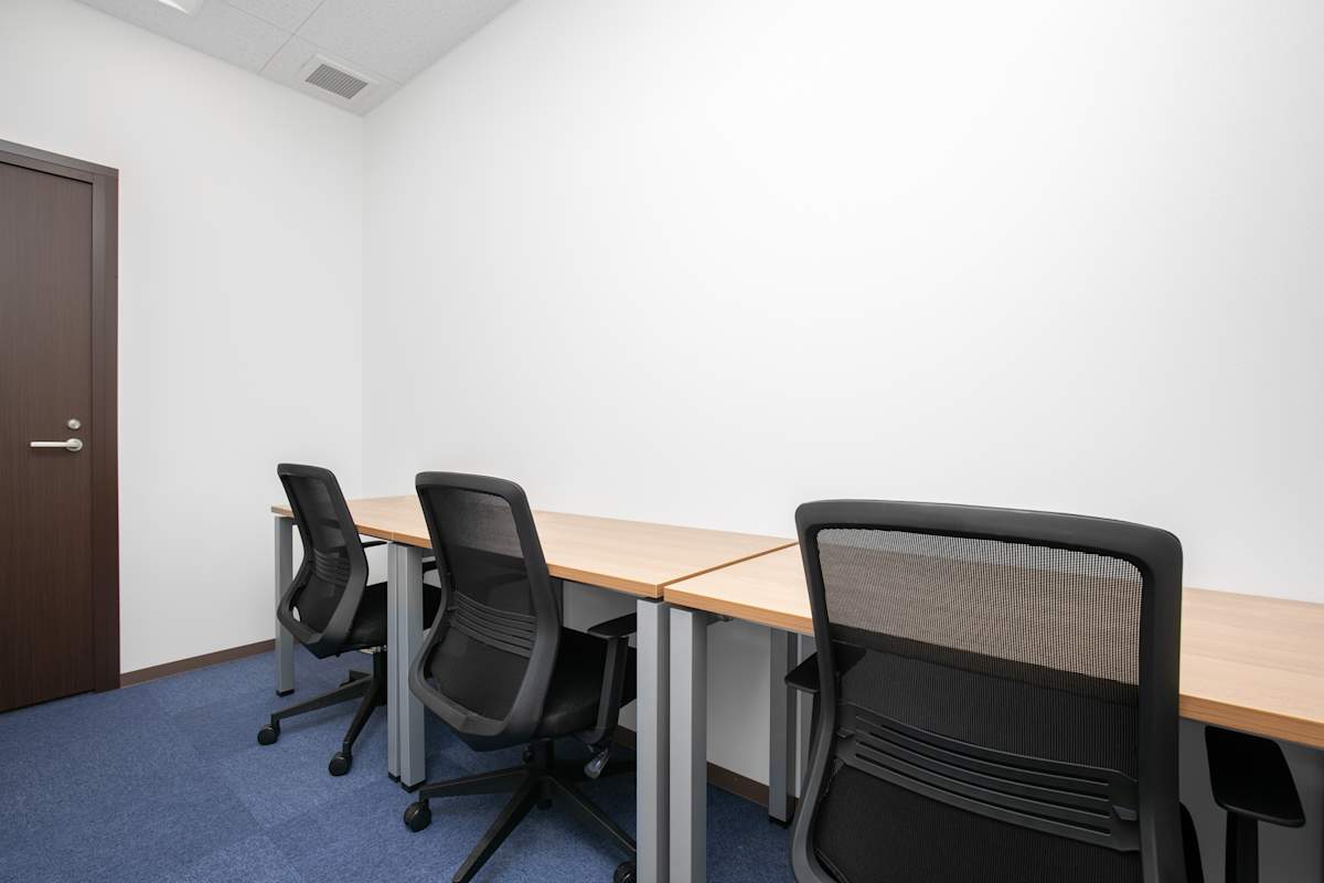Regus - Kinko Building photo 7