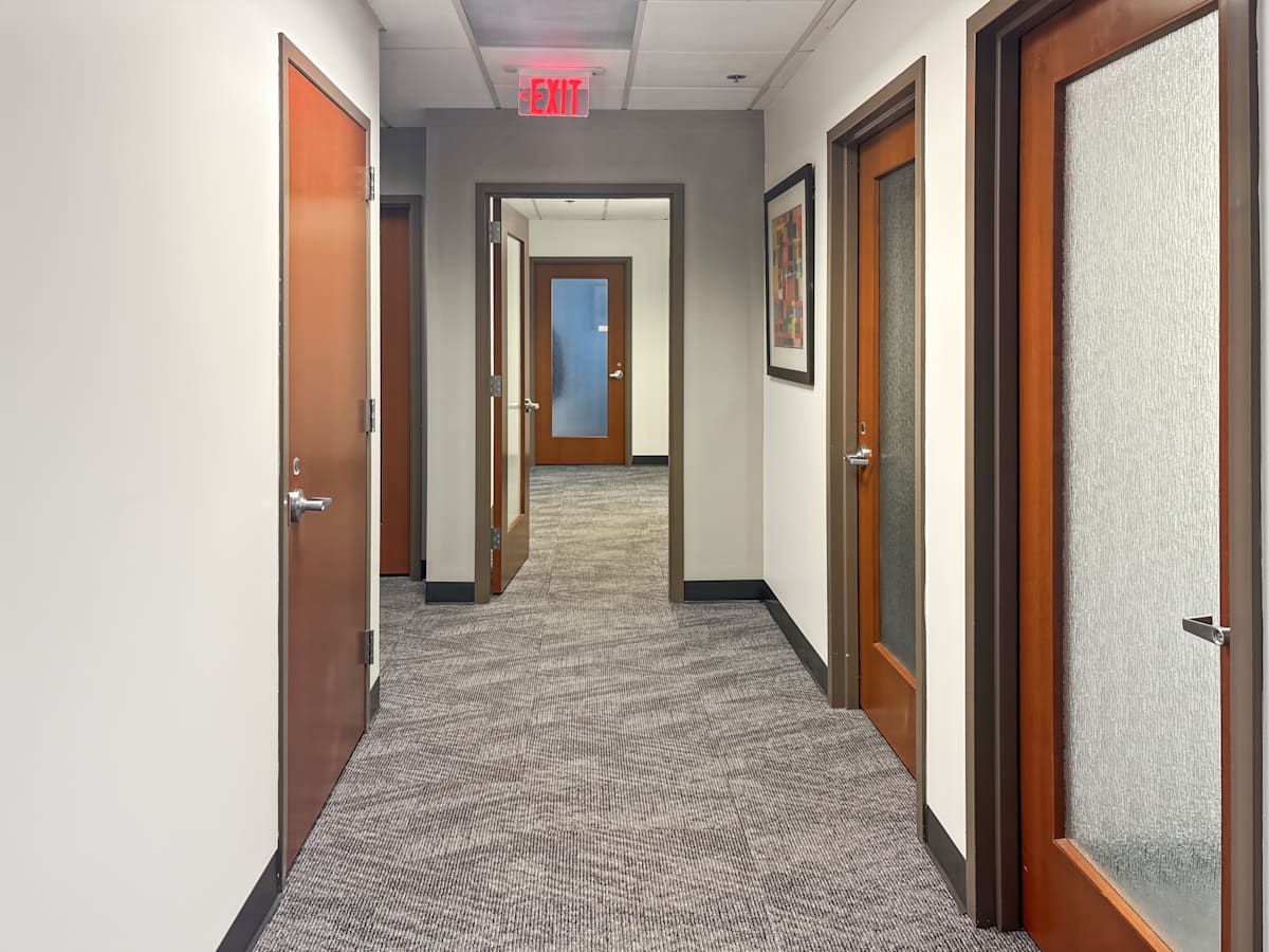 18 Campus Boulevard photo 8