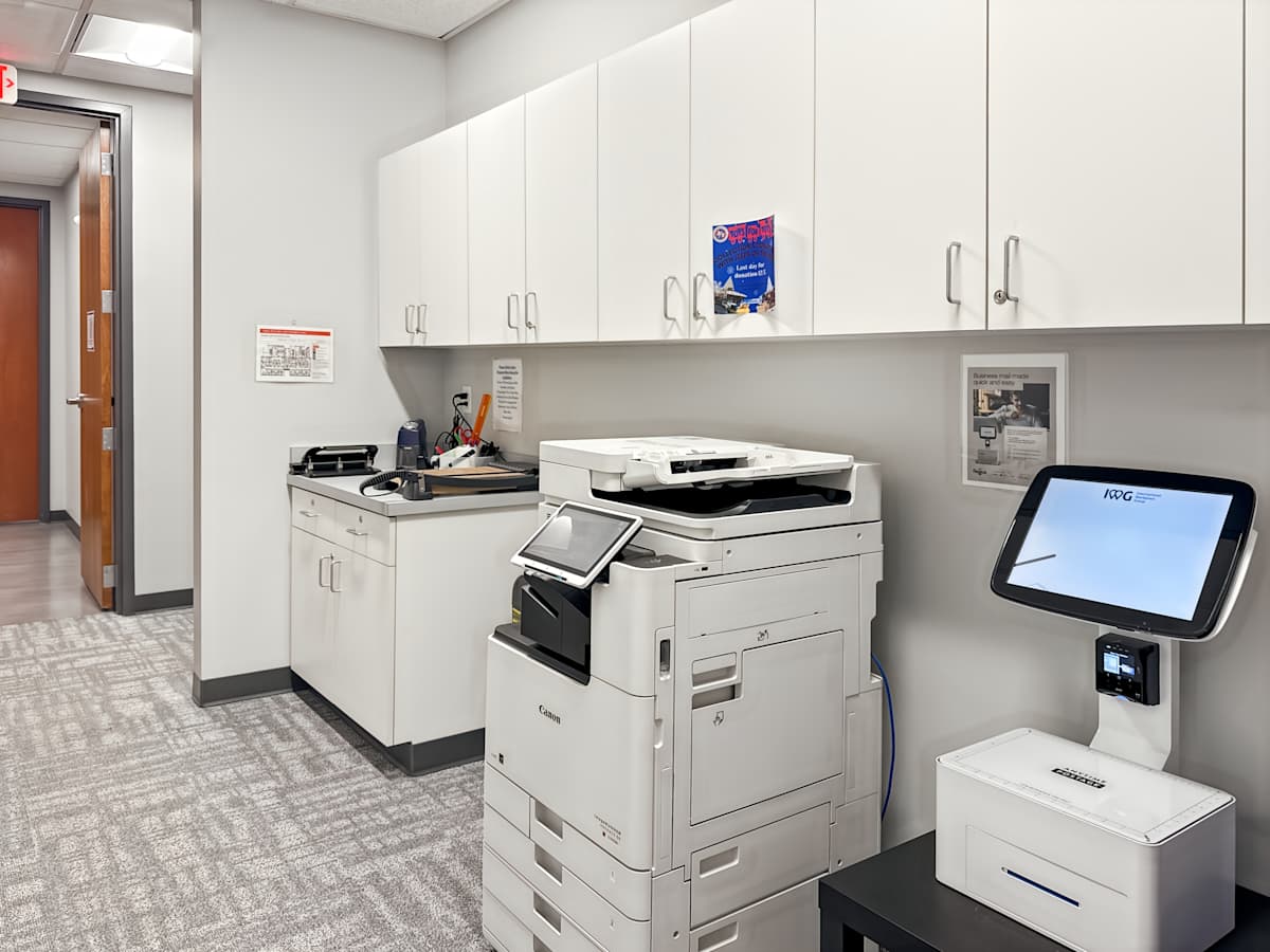 Honey Creek Corporate Center IV photo 11