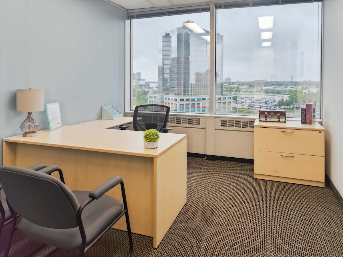 Mississauga Executive Centre 2 photo 11