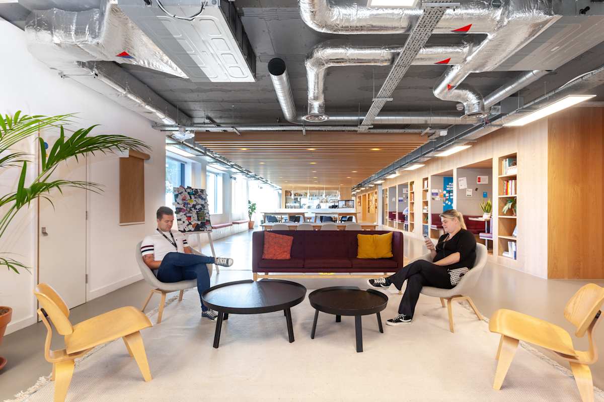 156 Great Charles Street photo 10