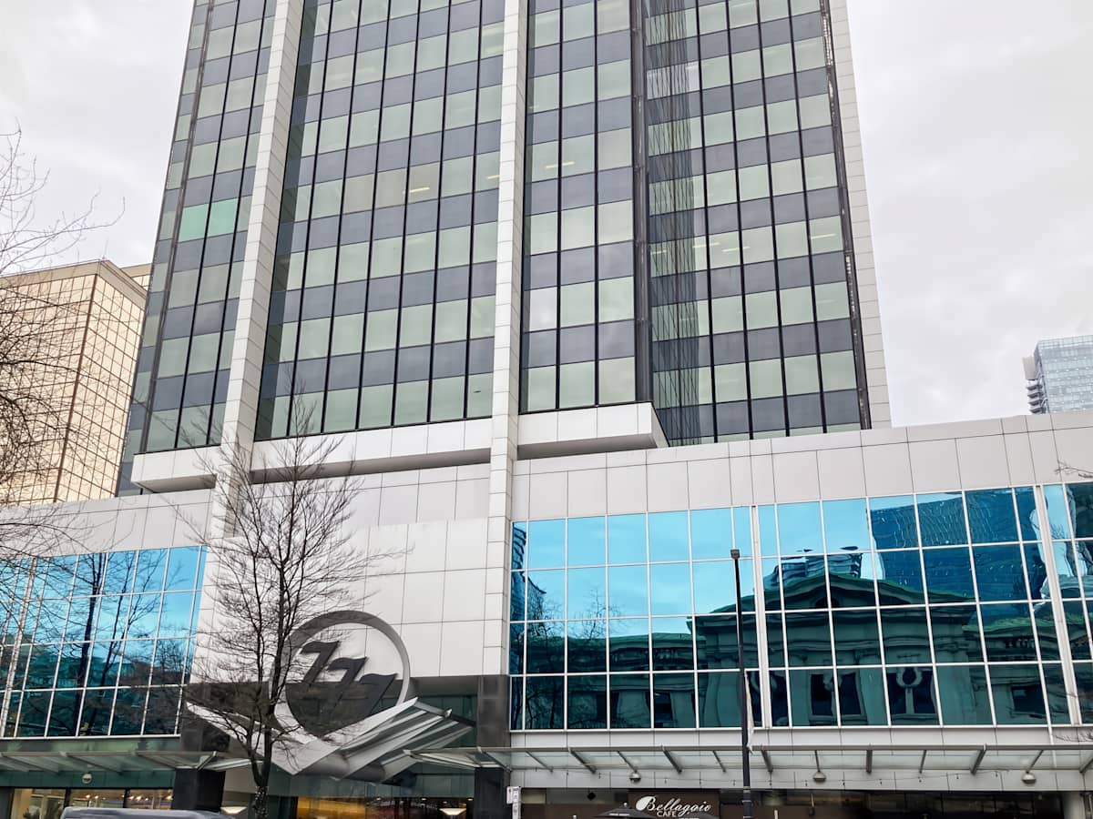 Regus - Vancouver, Robson Square photo 1