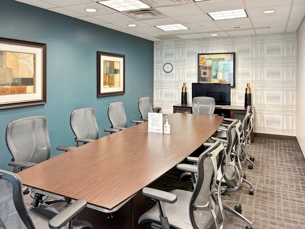Eagleview Corporate Center photo 10