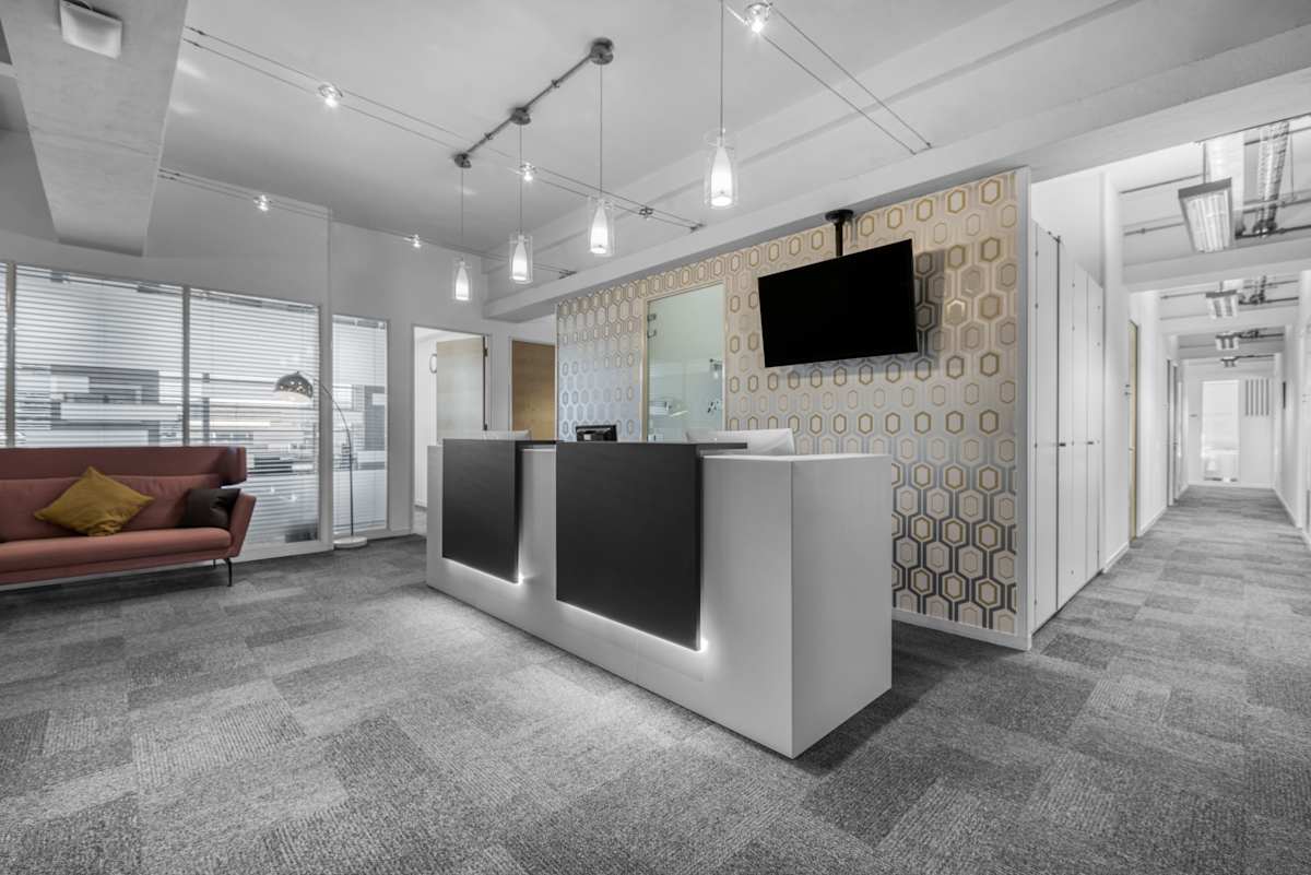 The Hub, Farnborough Business Park photo 2