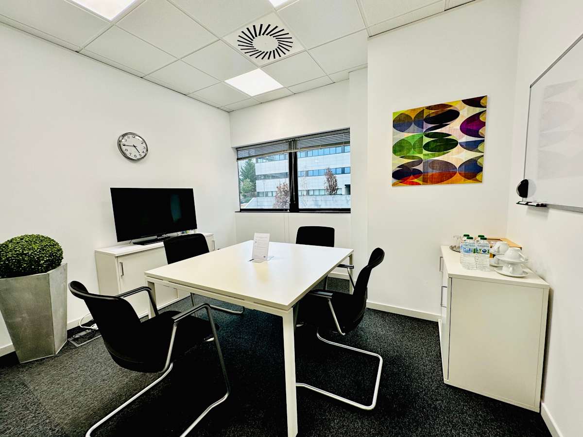 Regus - Las Matas, Gabriel Garcia Marquez 4 photo 2