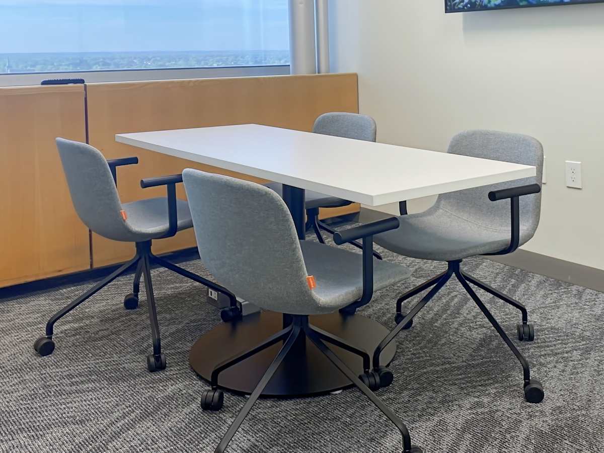 Regus - Fort Wayne, 110 East Wayne Street photo 7