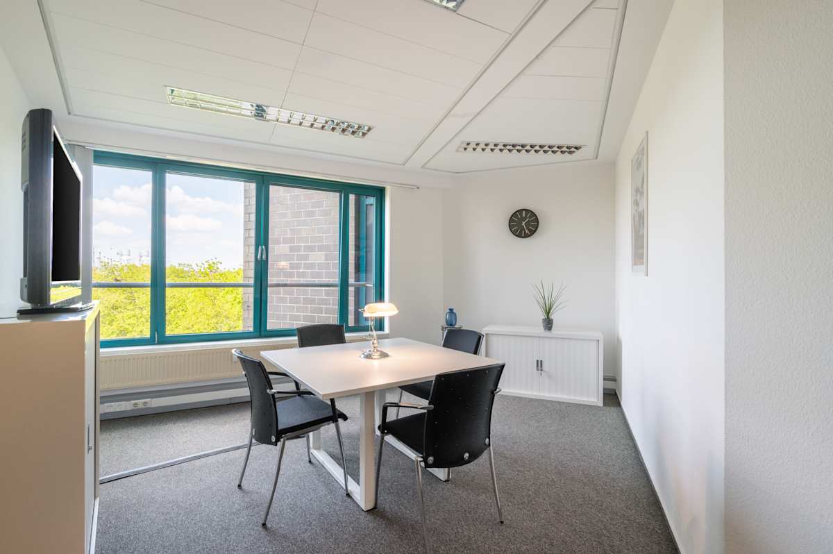 Regus - Bremen, Airport photo 9