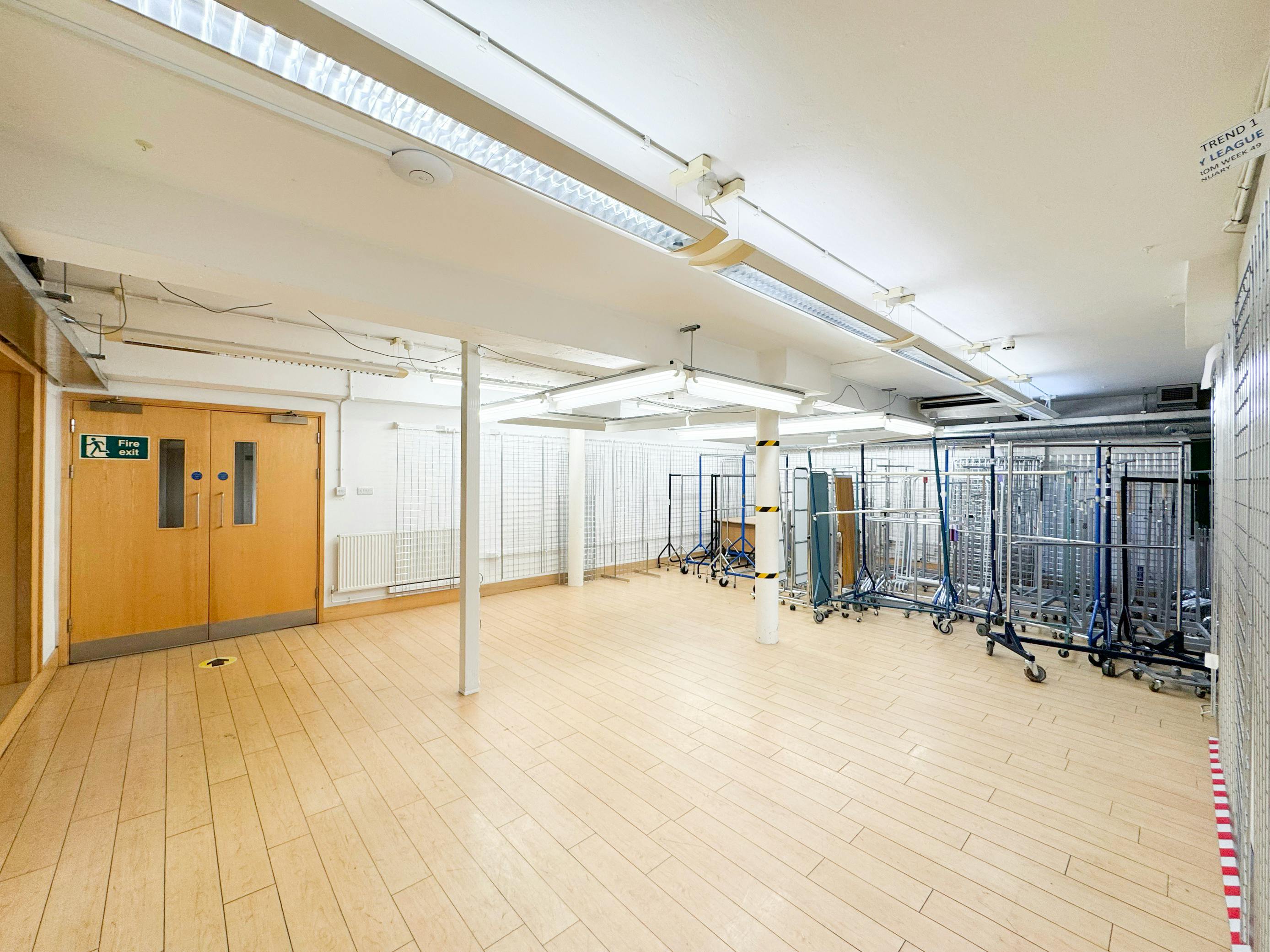 20 Conduit Place photo 1