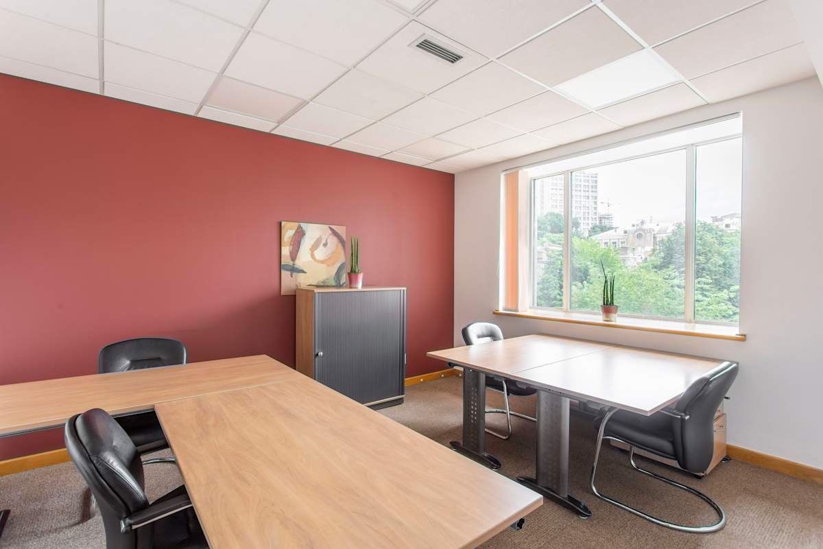 Horizon Office Tower photo 1