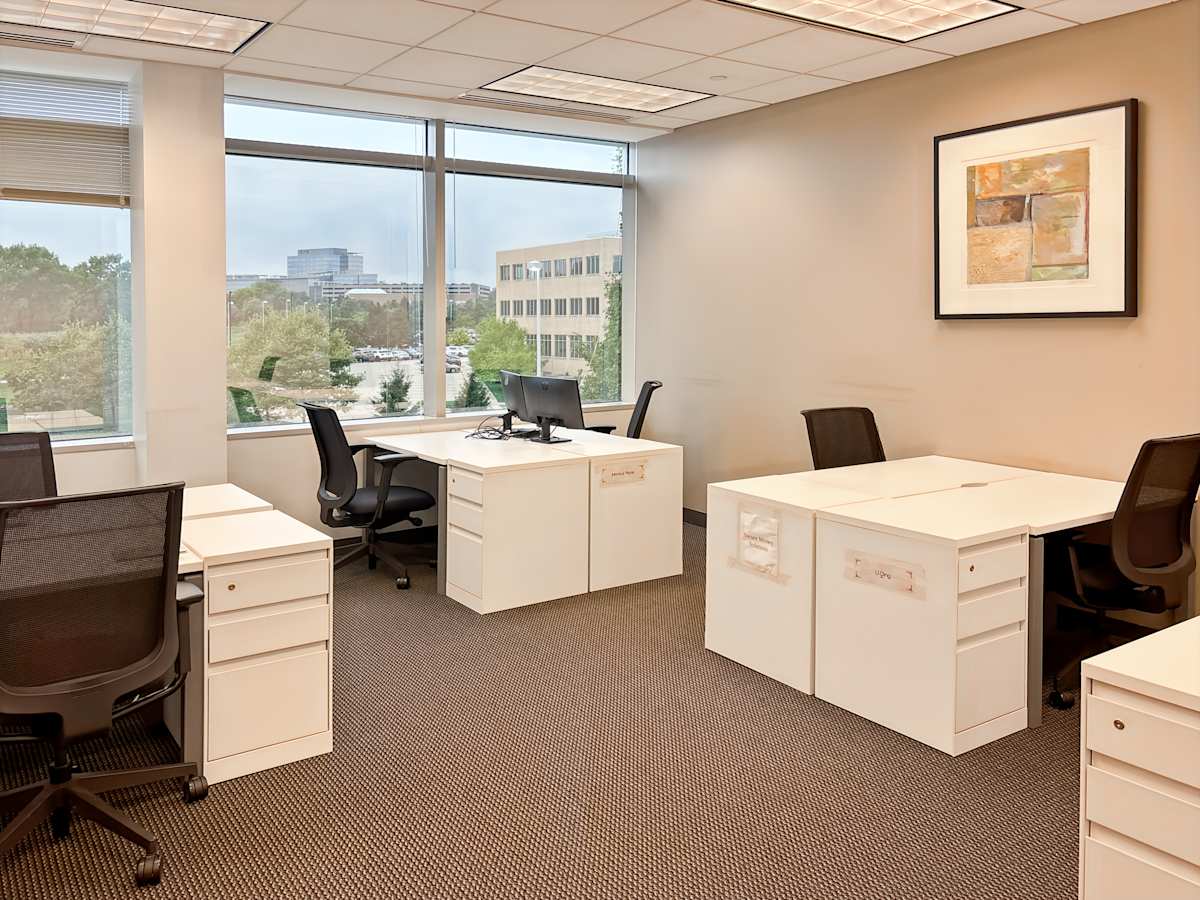 Regus - Chagrin Highlands photo 8