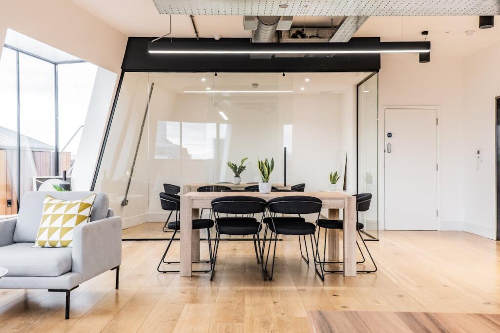 80 Clerkenwell Road photo 6