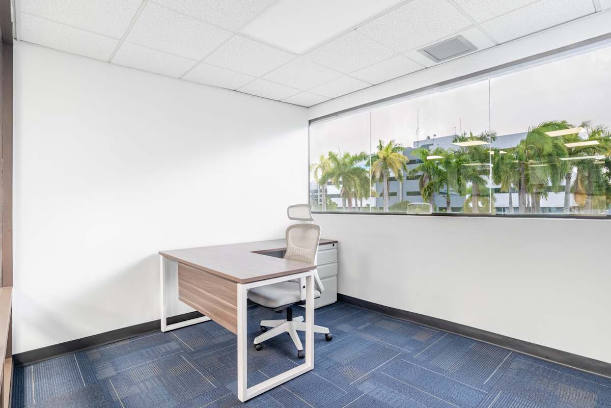 Metro Office Park 7 photo 7