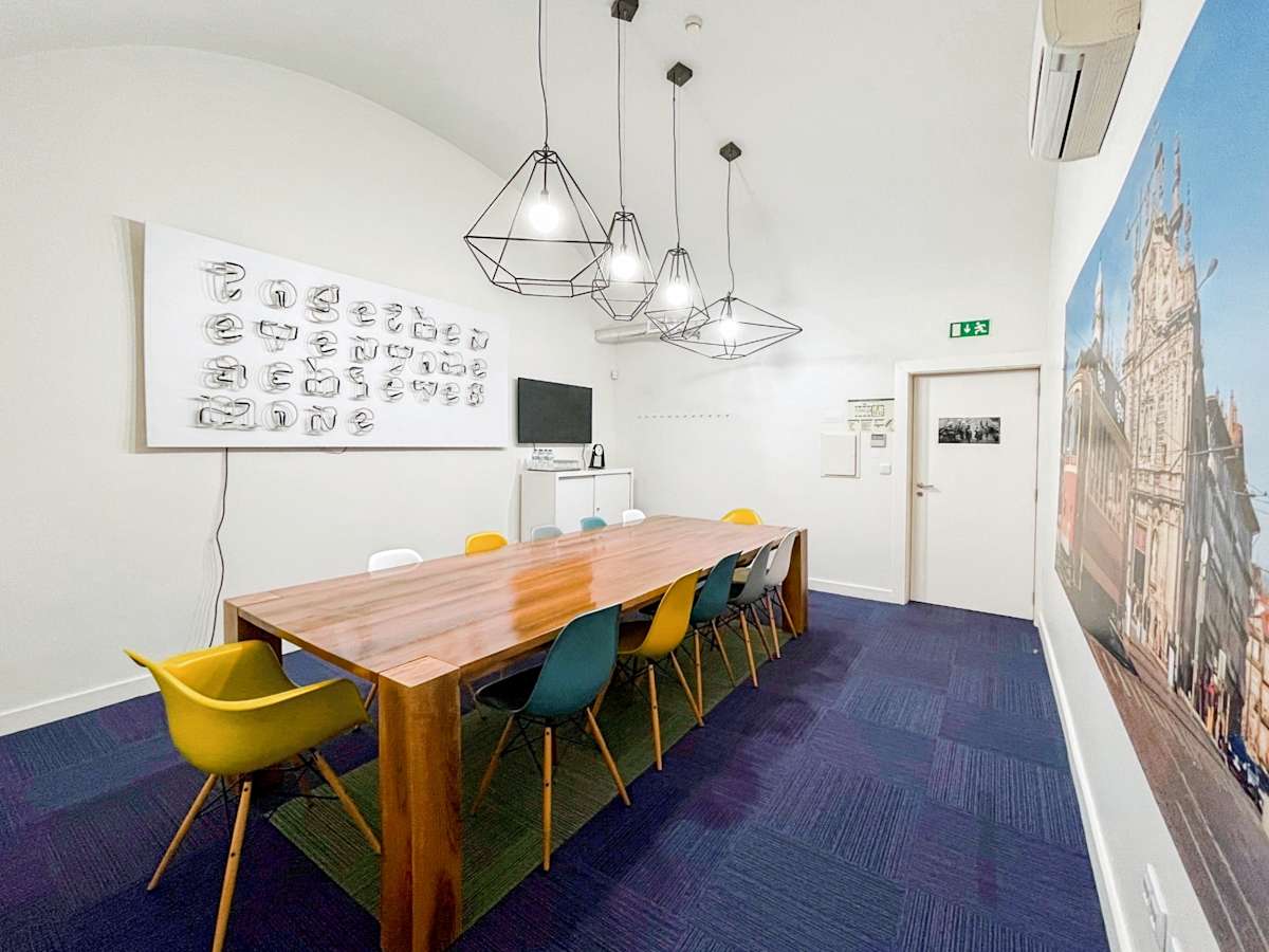 Regus - Porto, S. Bento photo 3