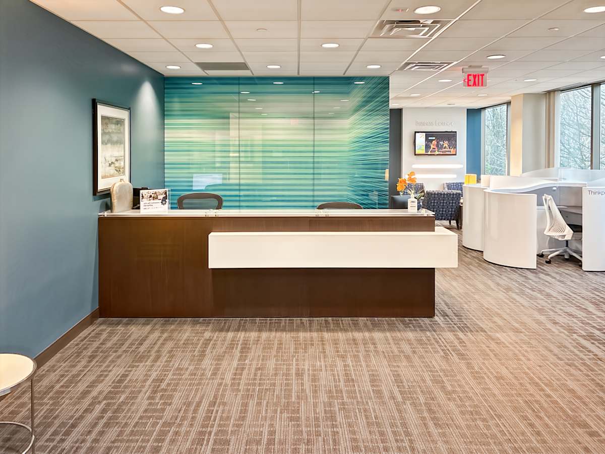 Eagleview Corporate Center photo 11