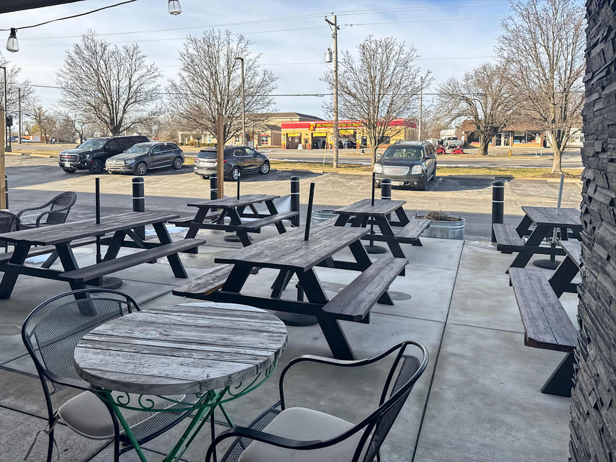 Ellisville Pointe photo 2