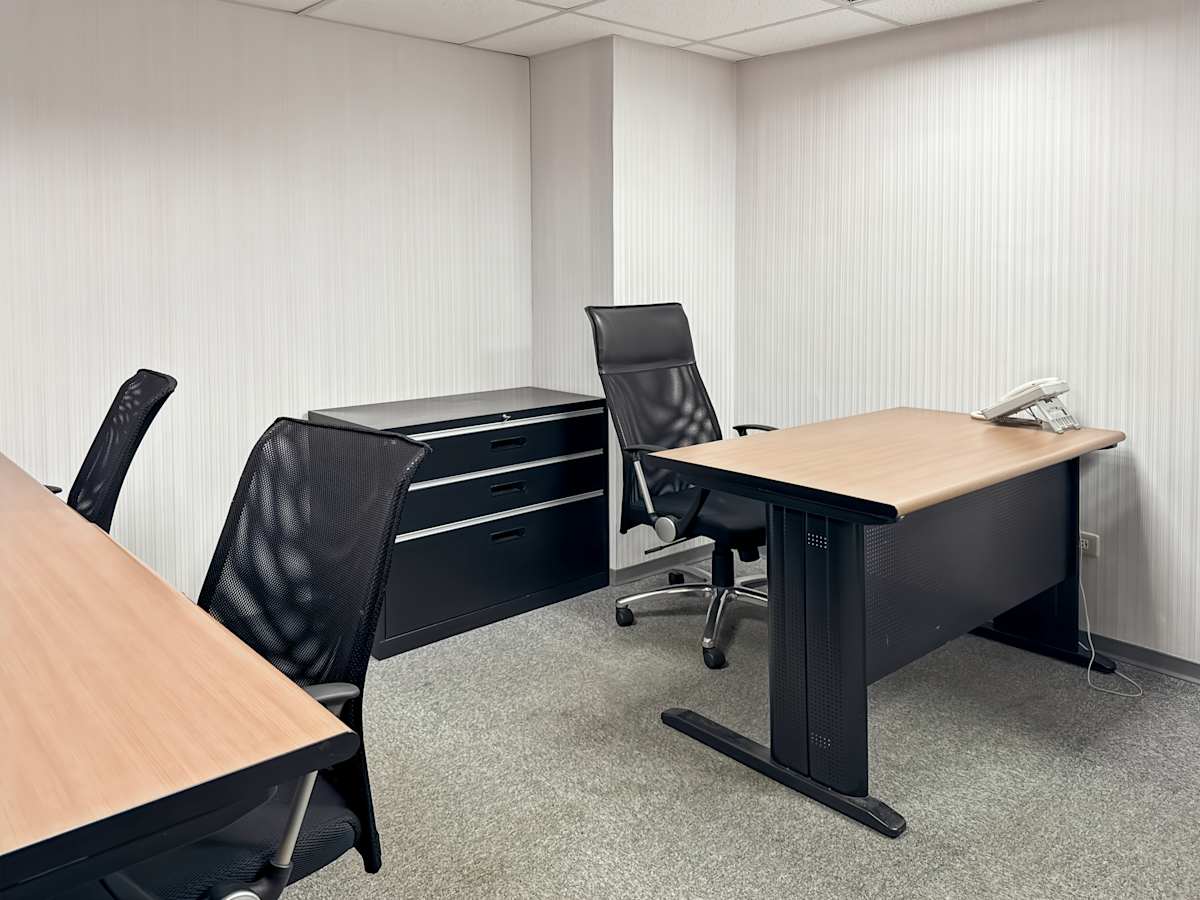 Regus - Taipei, Chongqing South Road photo 7