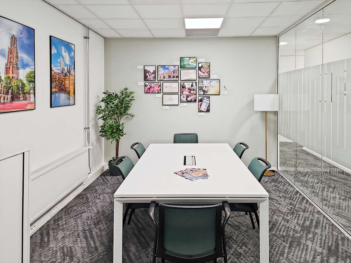 Regus - Den Bosch, Central Station photo 4