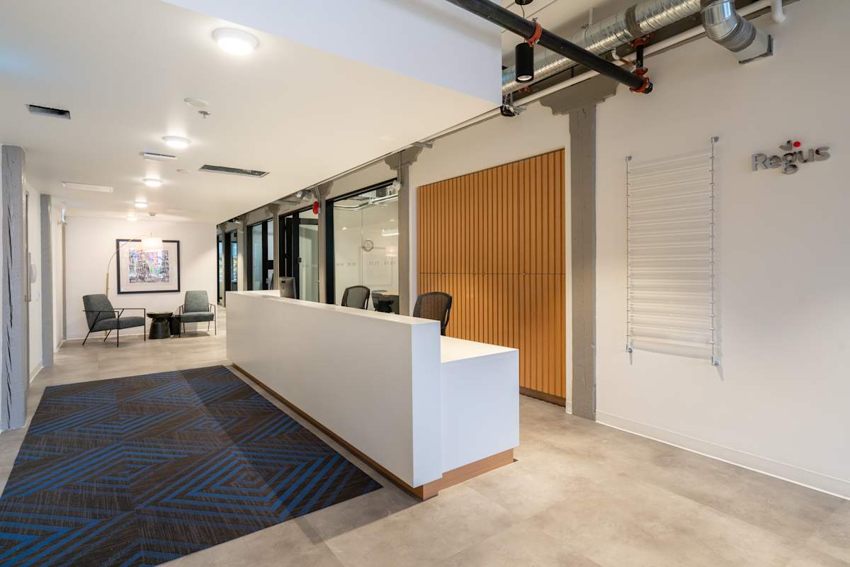 535 Yates Street photo 9