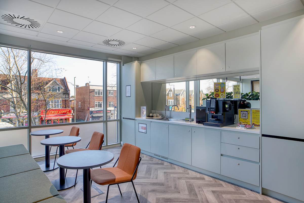 Ashley Park House photo 10
