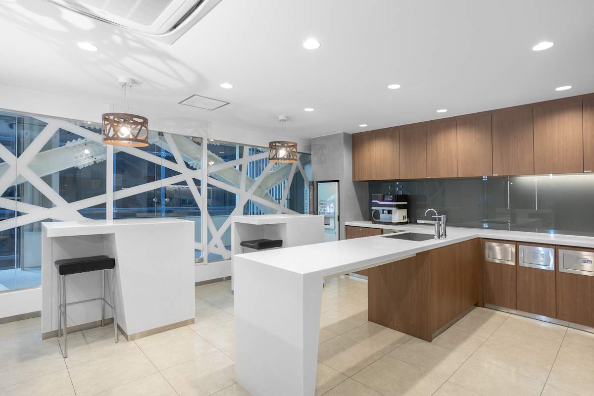 Regus - Ginza Okura Annex photo 7