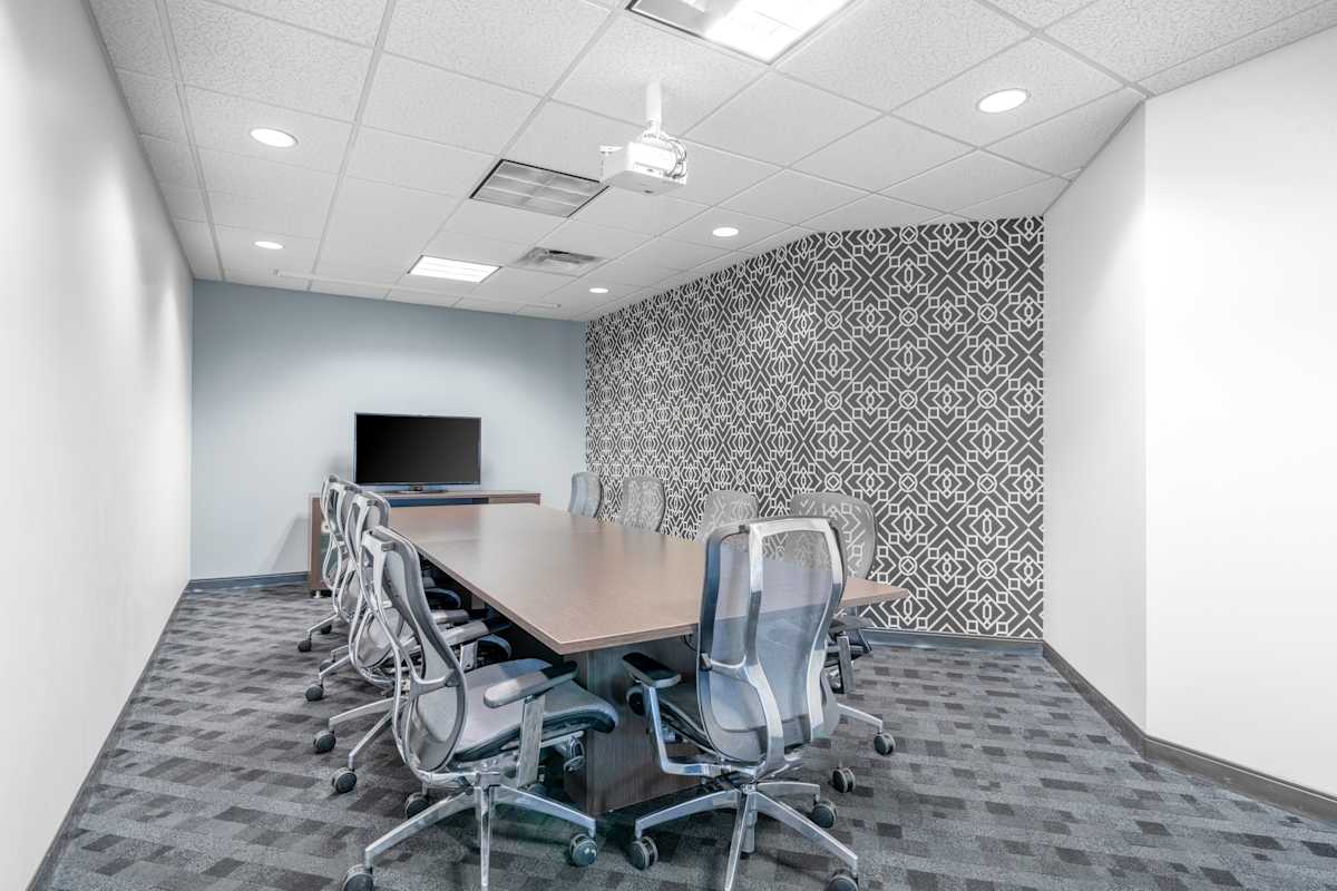 500 Marquette Avenue photo 8