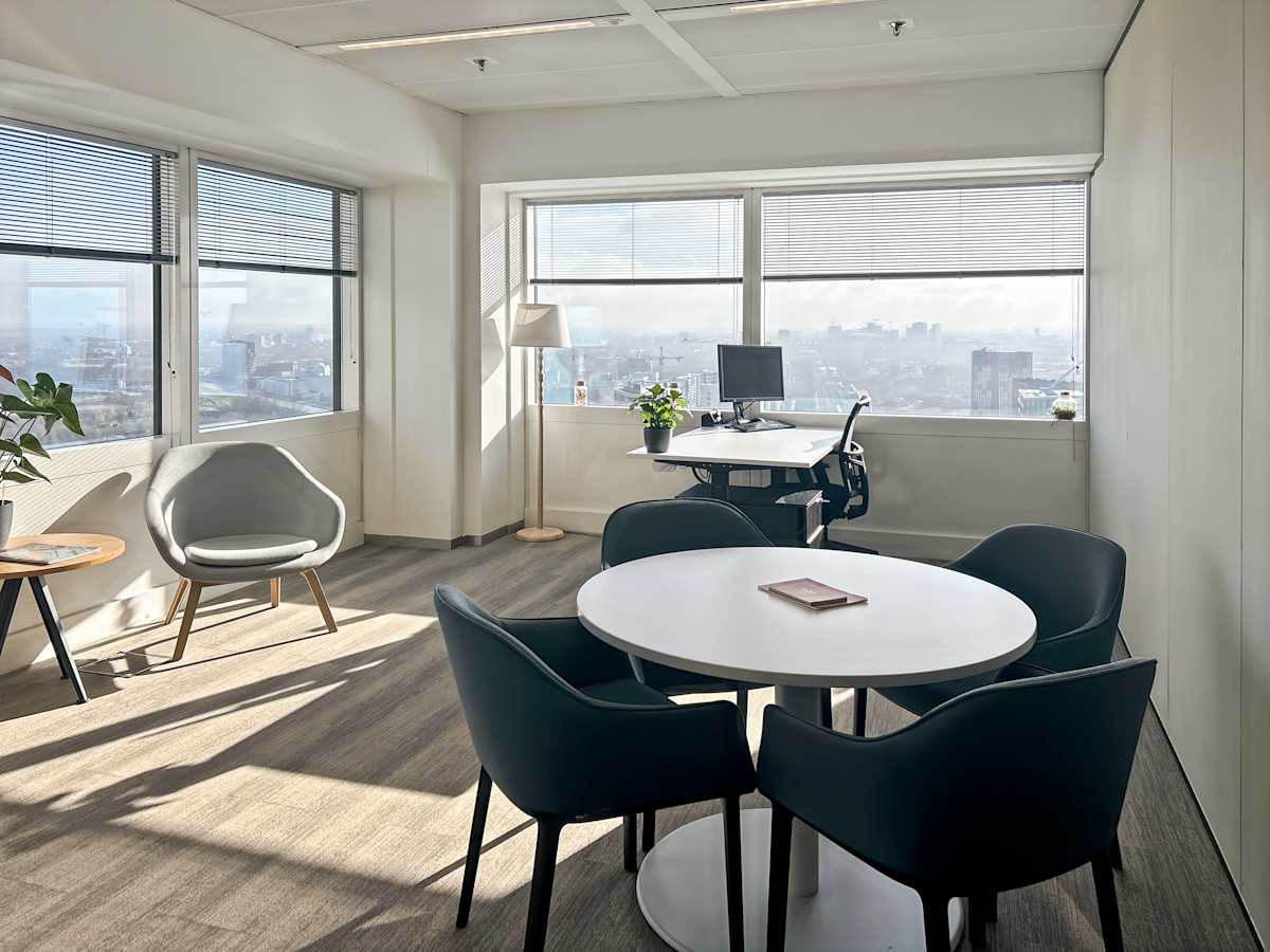 Mondriaan Tower photo 2