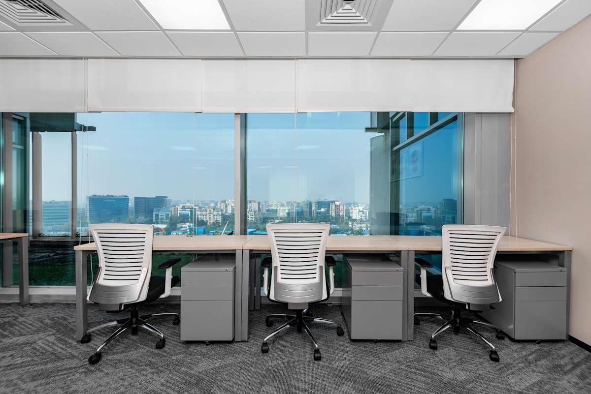 Platina, BKC photo 3