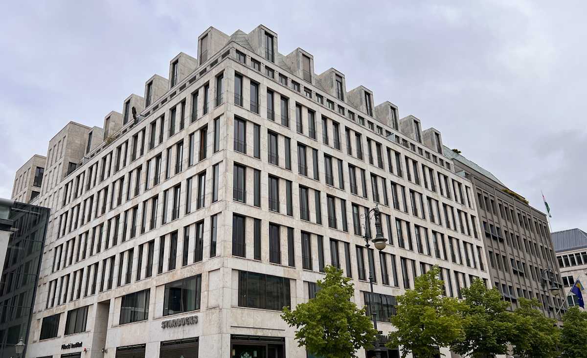 Regus - Berlin, Am Brandenburger Tor photo 1