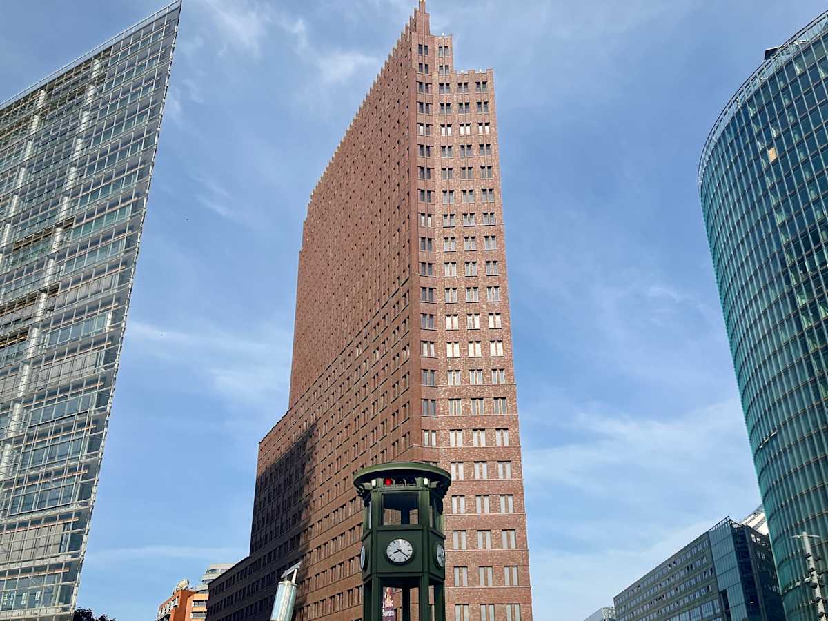 Potsdamer Platz 1 photo 1